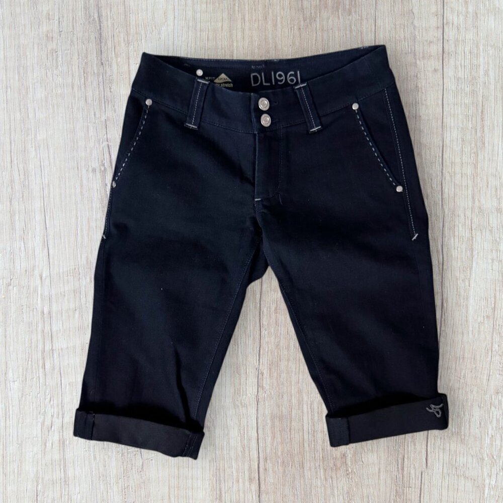 DL1961 Bermuda Skater Shorts Dark Wash Stretch Denim Women's 26